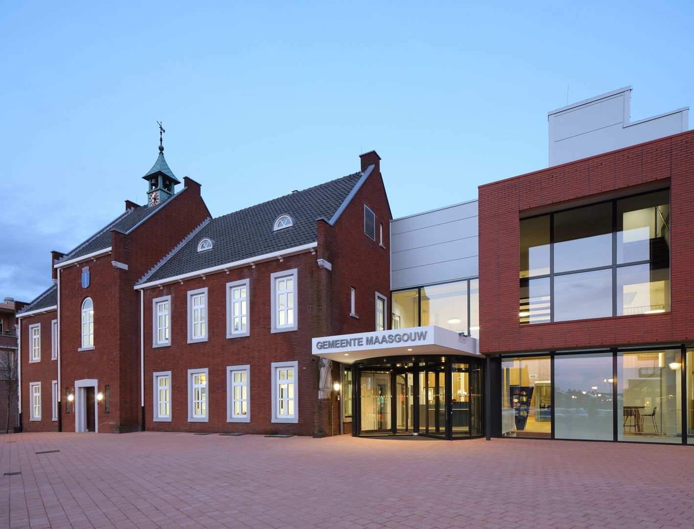 Uitbreiding gemeentehuis Maasgouw  - Maasbracht, Engelman Architecten